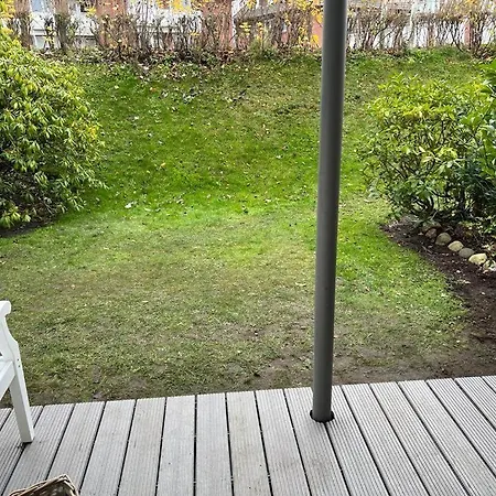 Strandkoenig-westerland-terrasse-mit-garten-strandnaehe-pkw-stellplatz 公寓 *