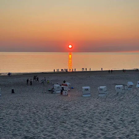 Apartament Strandkoenig-westerland-terrasse-mit-garten-strandnaehe-pkw-stellplatz